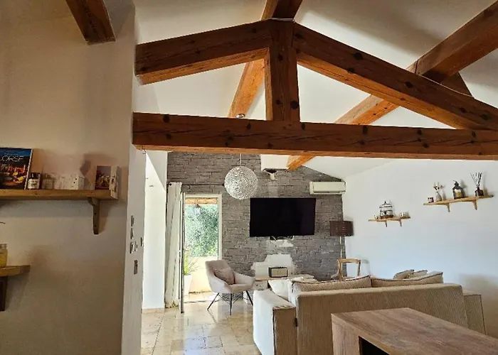 Maison Avec Jacuzzi Villa *