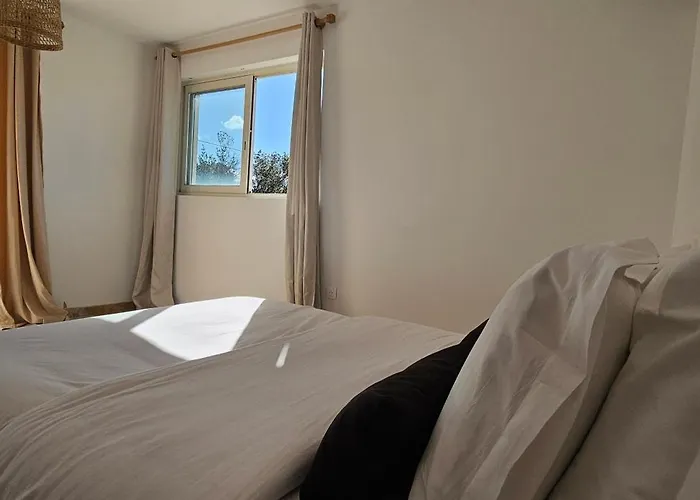 Villa Maison Avec Jacuzzi Olmeto (Corsica)