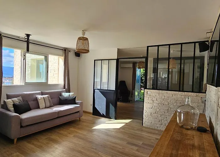 Maison Avec Jacuzzi Villa *