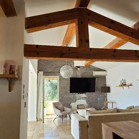 Maison Avec Jacuzzi Villa *